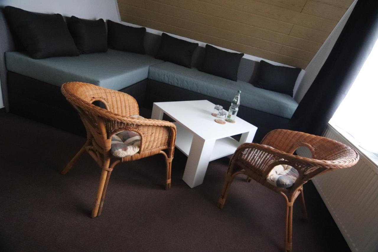 Ruhige Wohnung Mit Terrasse Nur 5 Minuten Zur Mueritz Marienfelde Eksteriør bilde